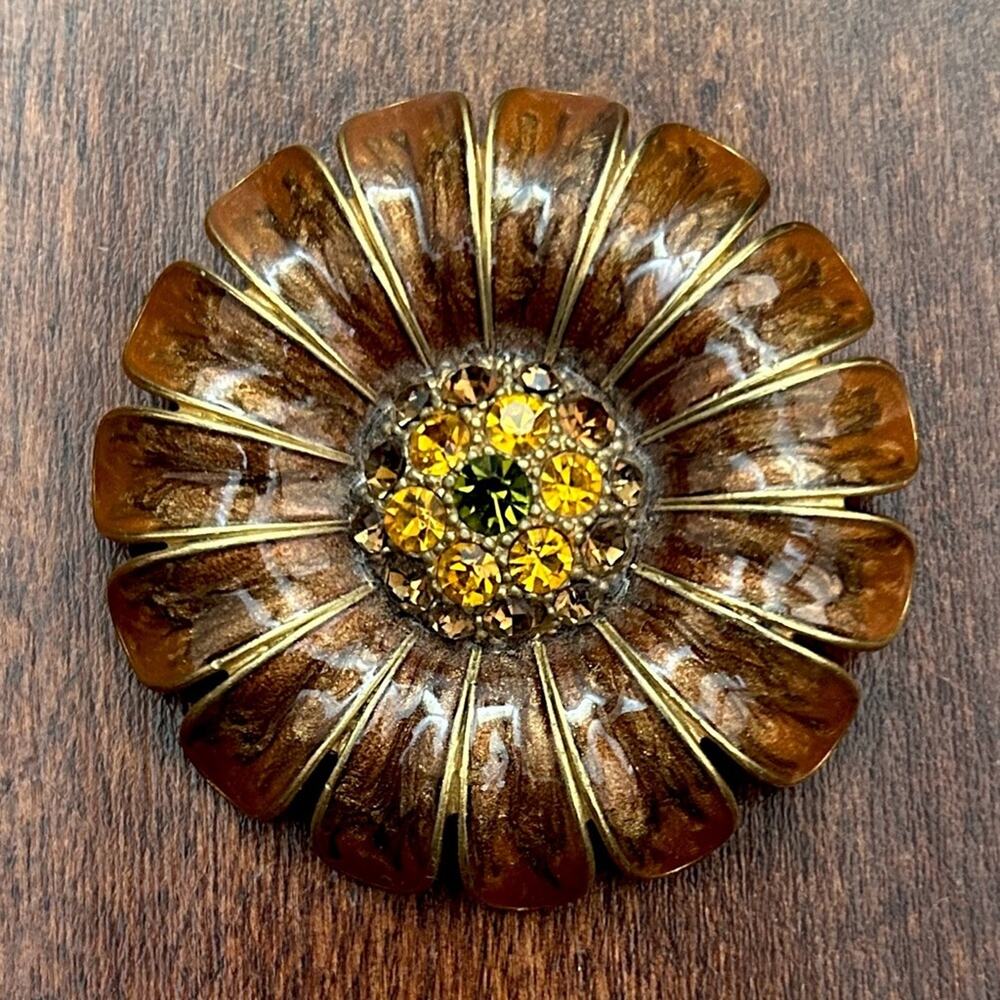 Vintage MCM Brown Gold Daisy Flower Brooch Pin